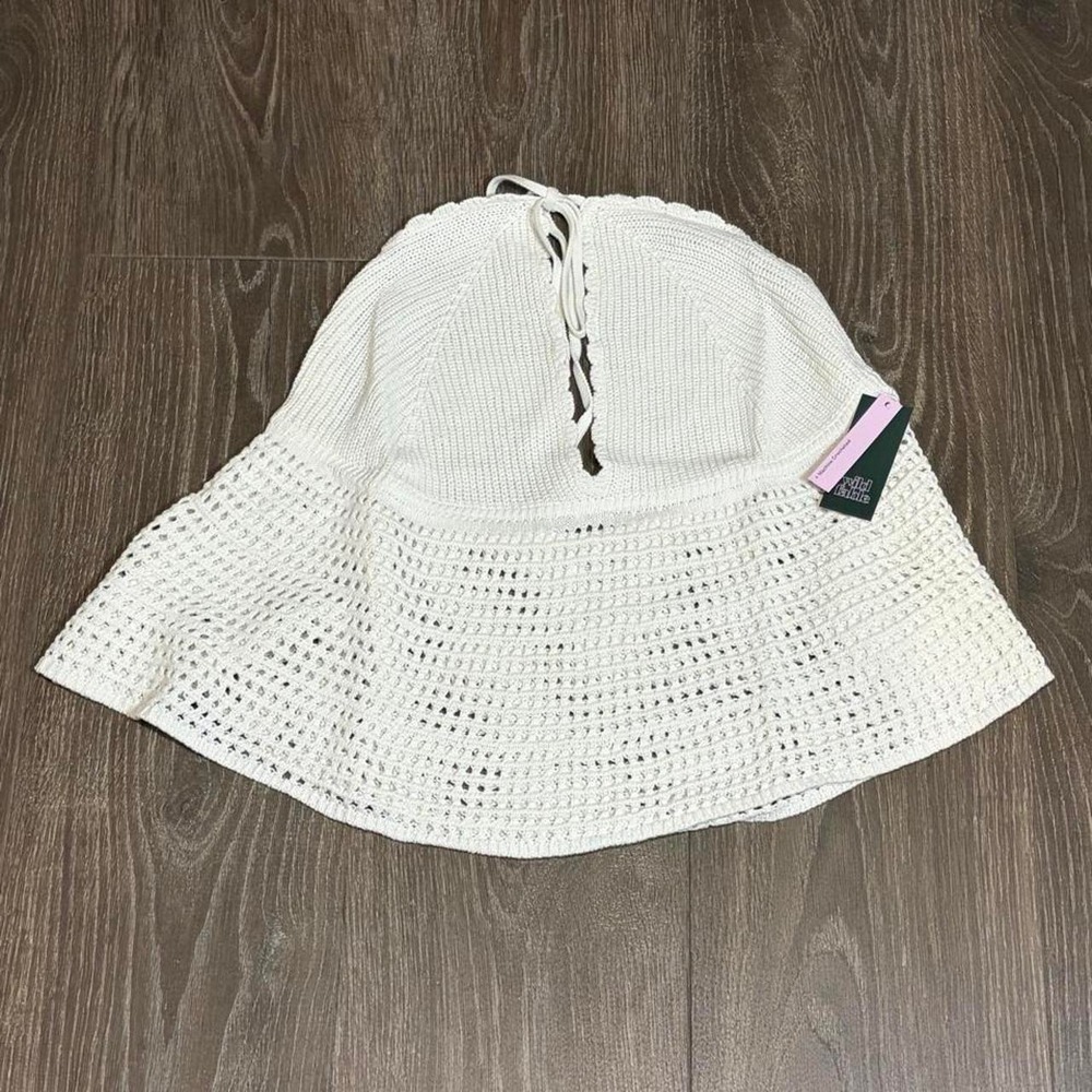Wild Fable white crochet halter top size 2X